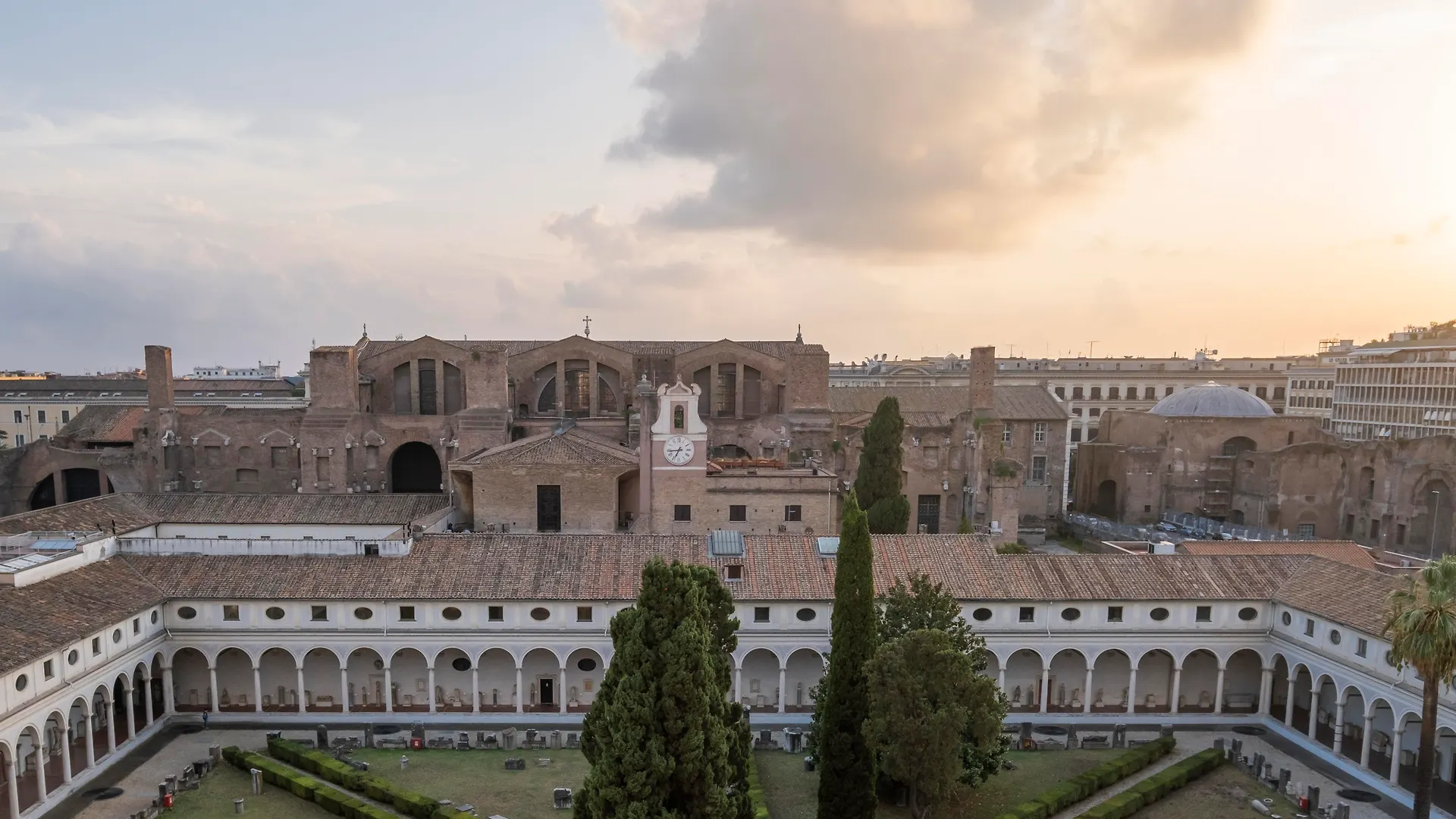 Camplus Hotel Roma Centro  Rome
